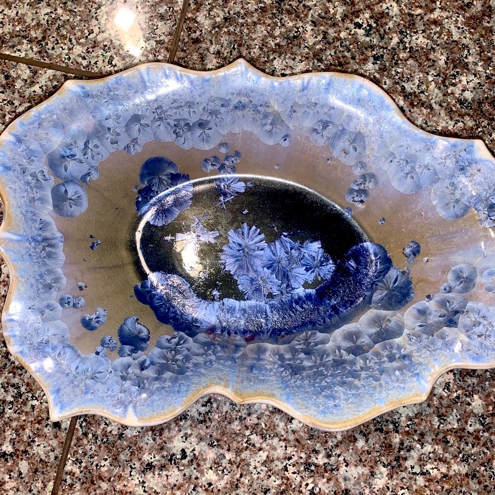 Crystalline Pottery - Picture 1 of 3